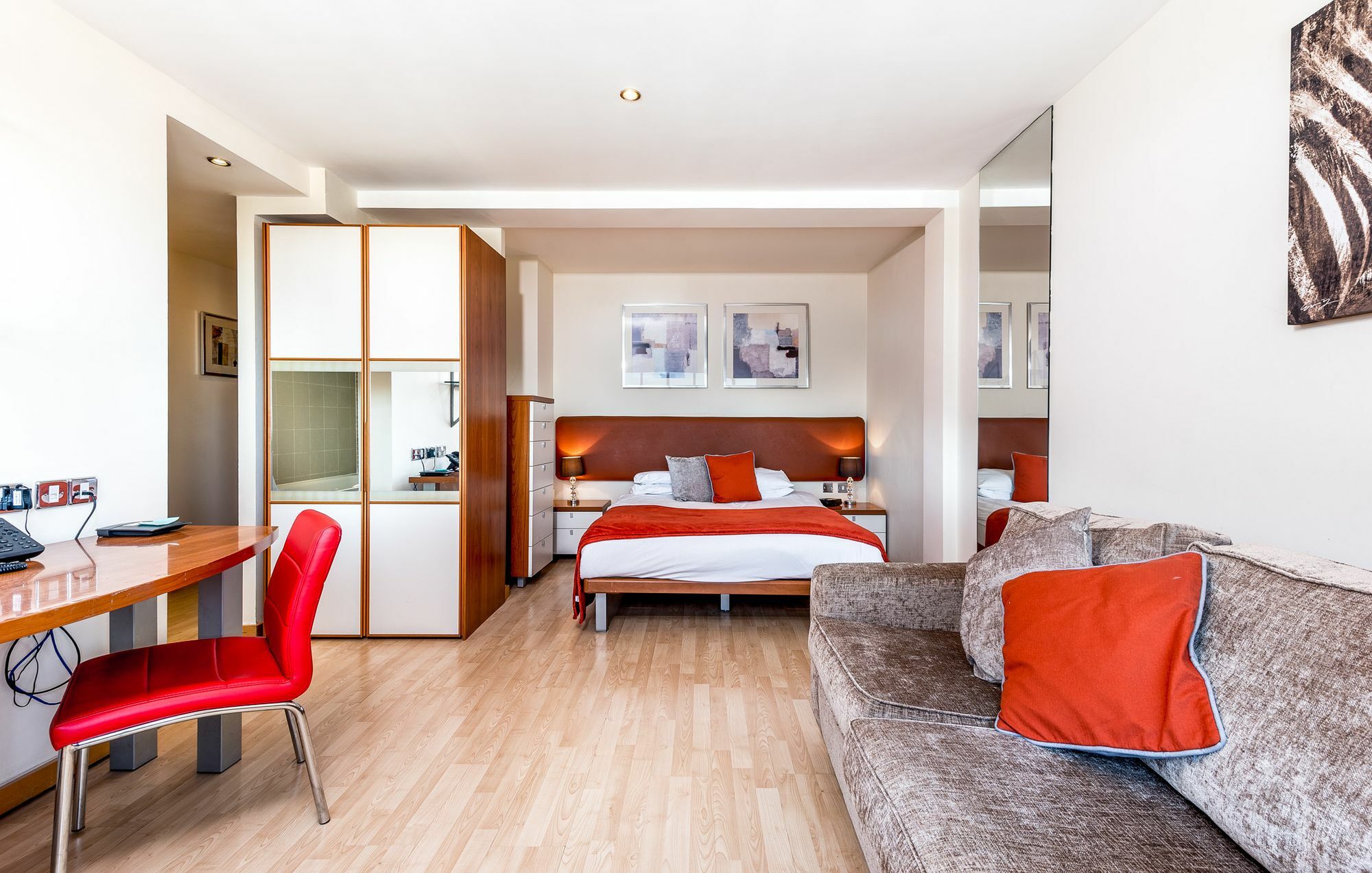 Roland House Aparthotel London Bagian luar foto