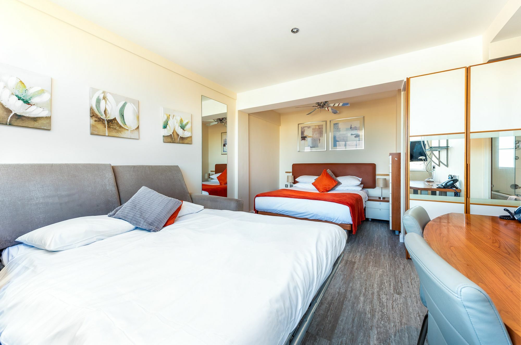 Roland House Aparthotel London Bagian luar foto